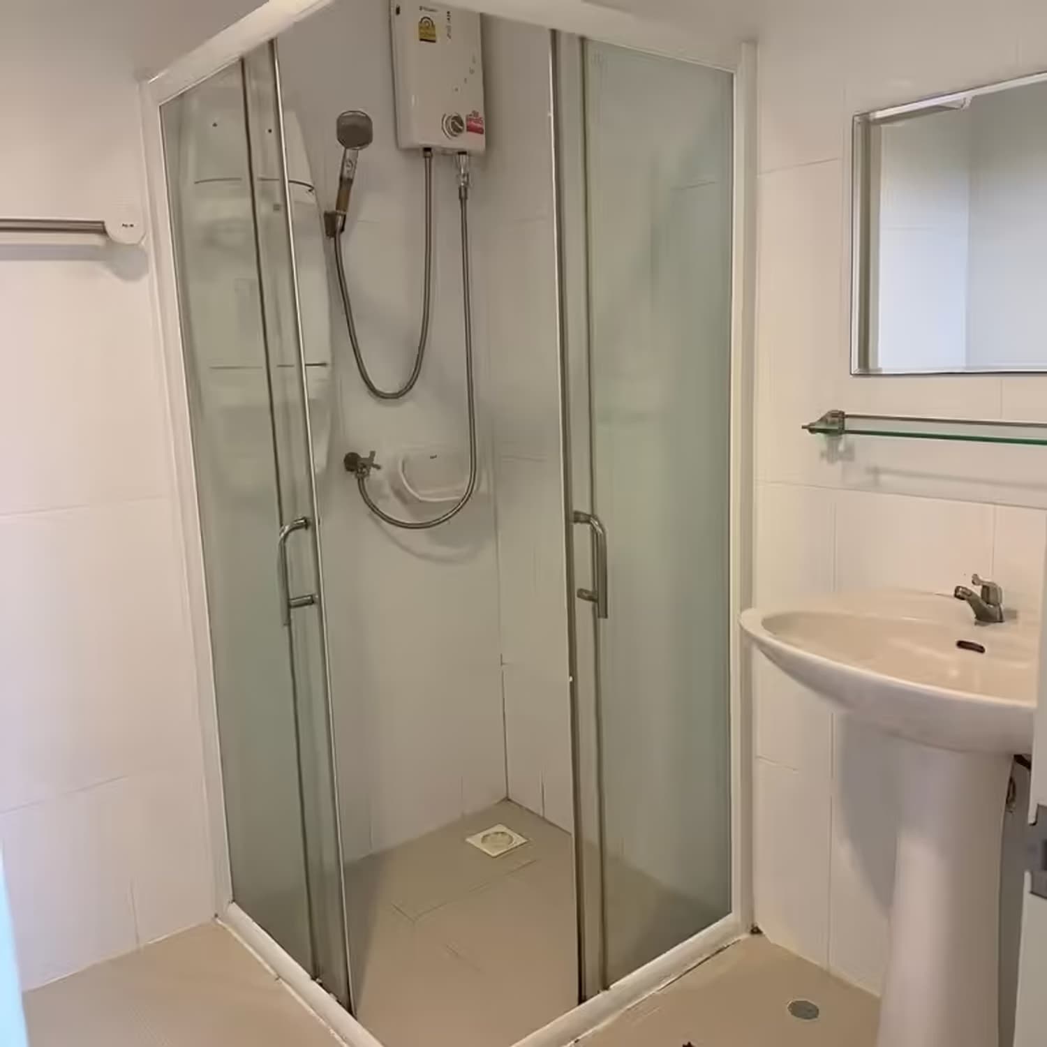 Condo for Rent, Sale at The Escape Condominium - Image 19