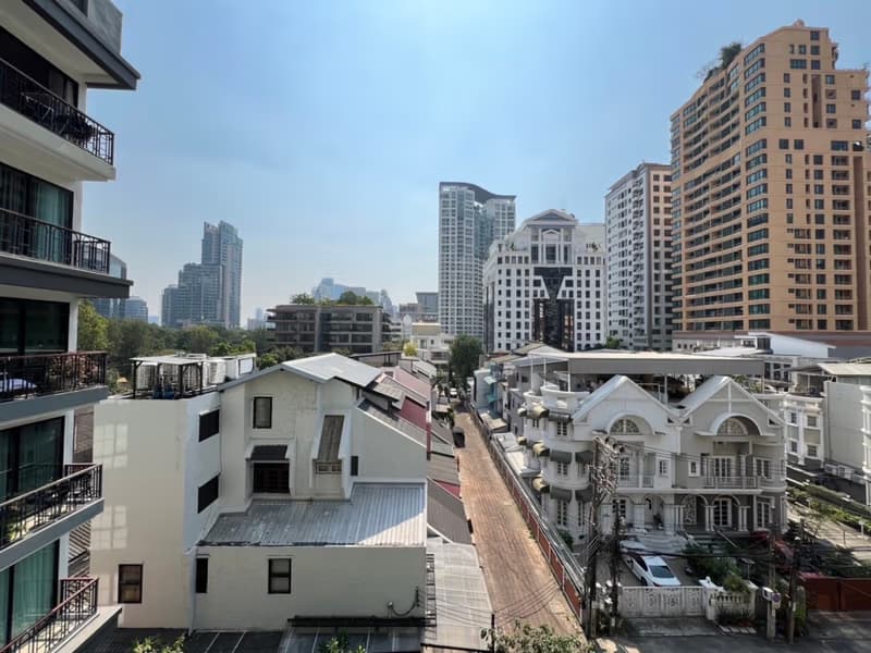 2 Bed Condo for Rent in Pathum Wan