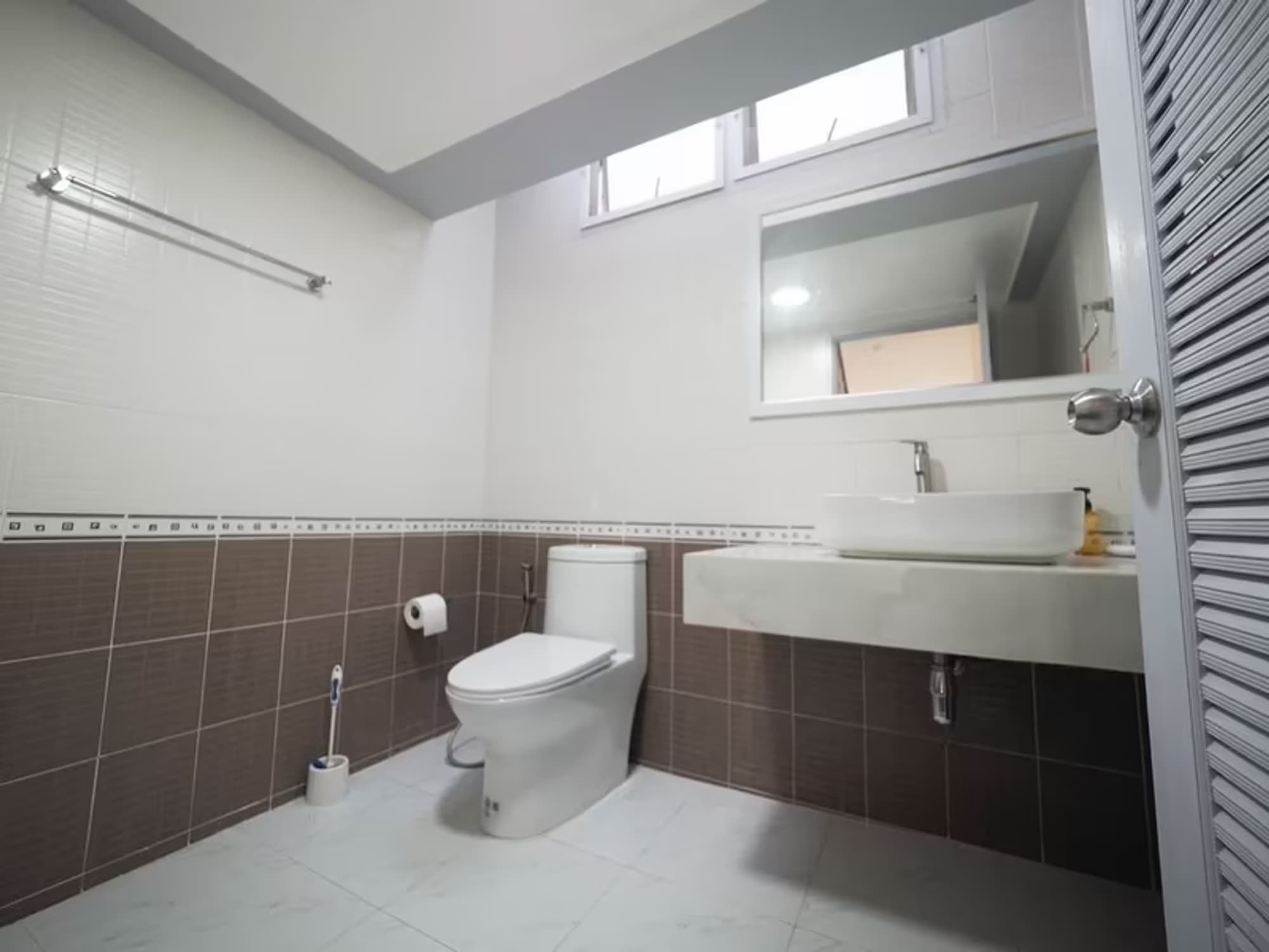 House for Rent at Blue Lagoon - Image 12