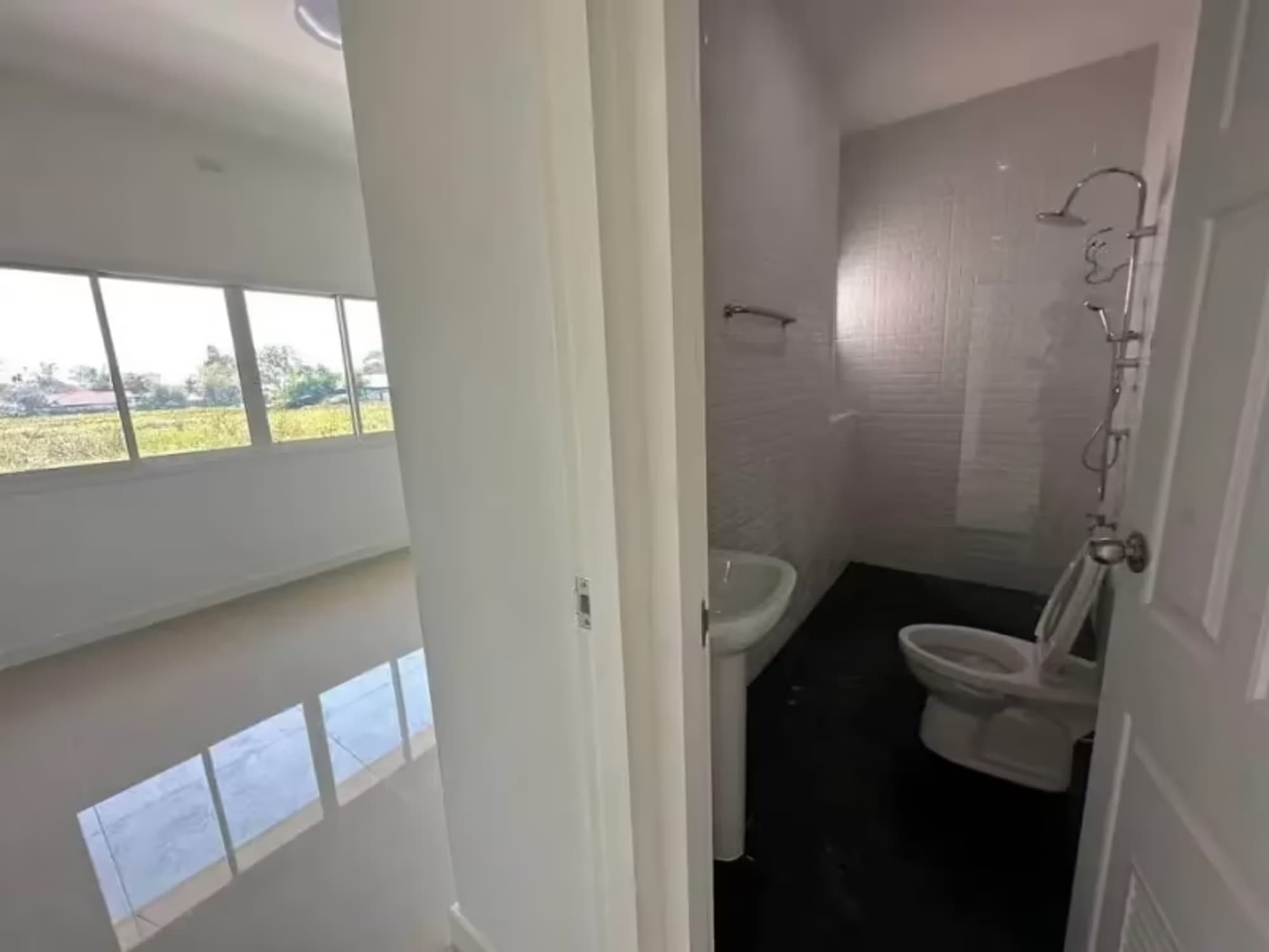 3 Bedroom House - Image 5