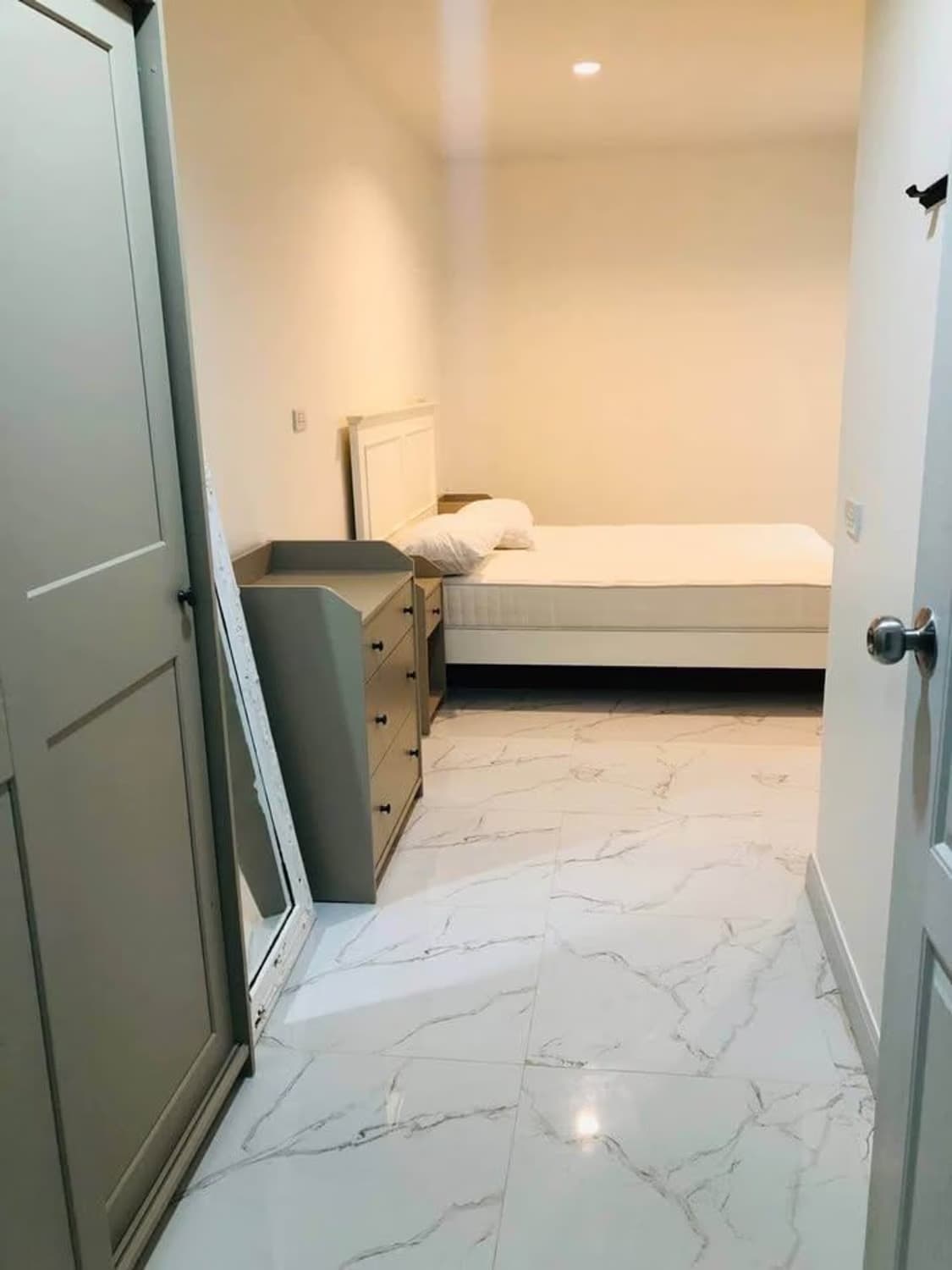 3 Bedroom House - Image 8