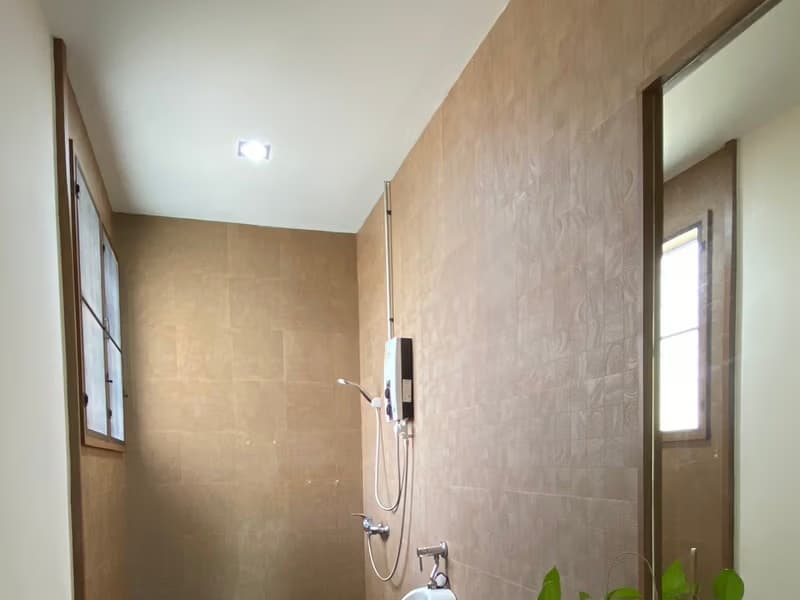 5 Bed House for Sale in Mueang Chiang Mai
