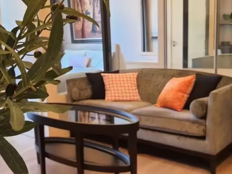 1 Bedroom Condo