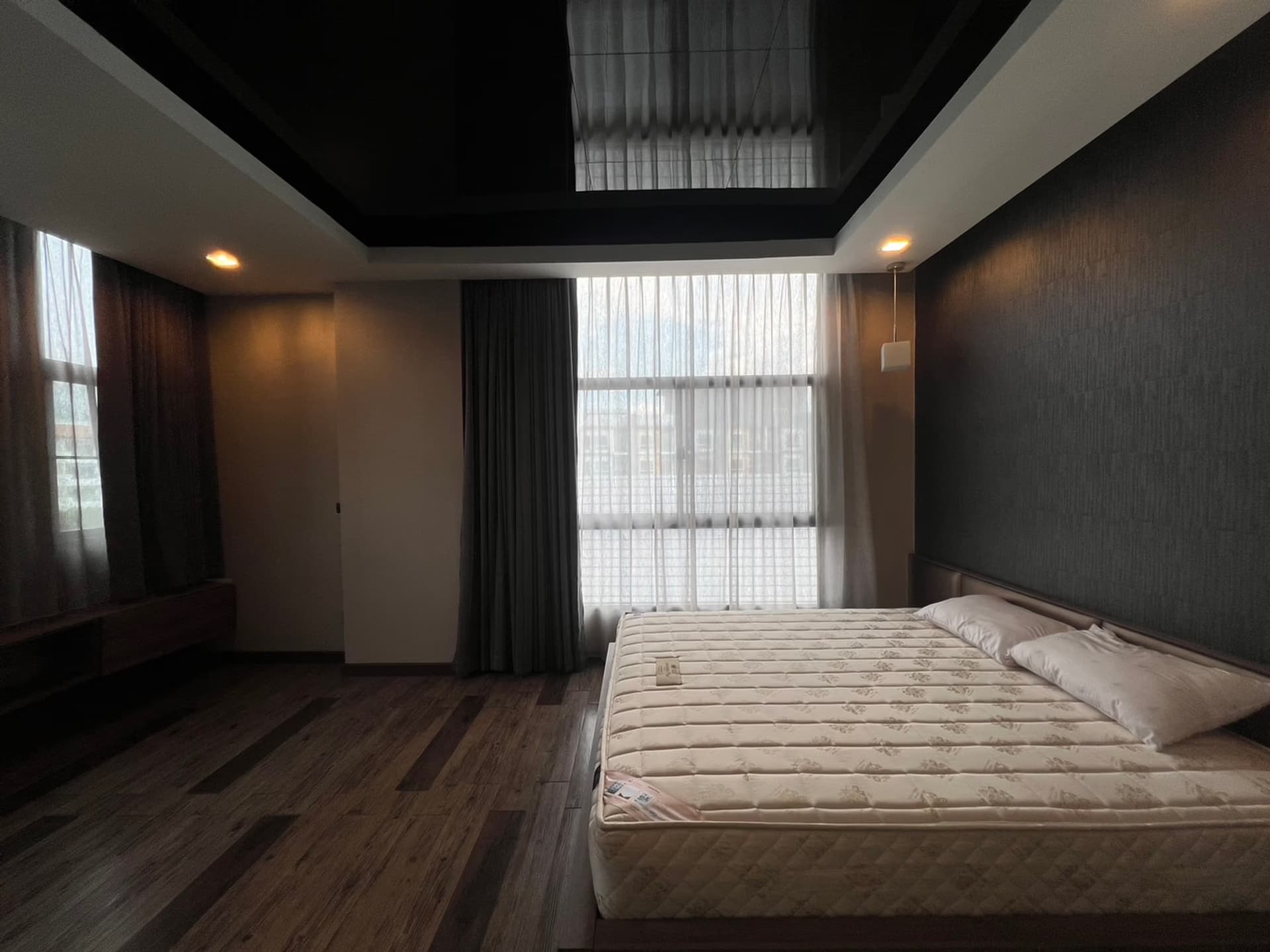 2 Bed Condo for Rent in Mueang Chiang Mai - Image 3