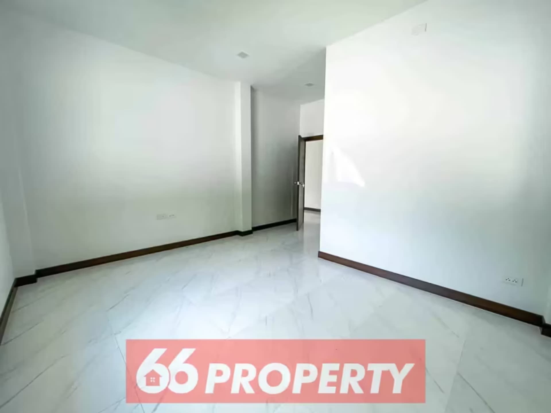 3 Bedroom House - Image 10