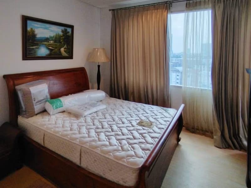 1 Bed Condo for Rent in Khlong San