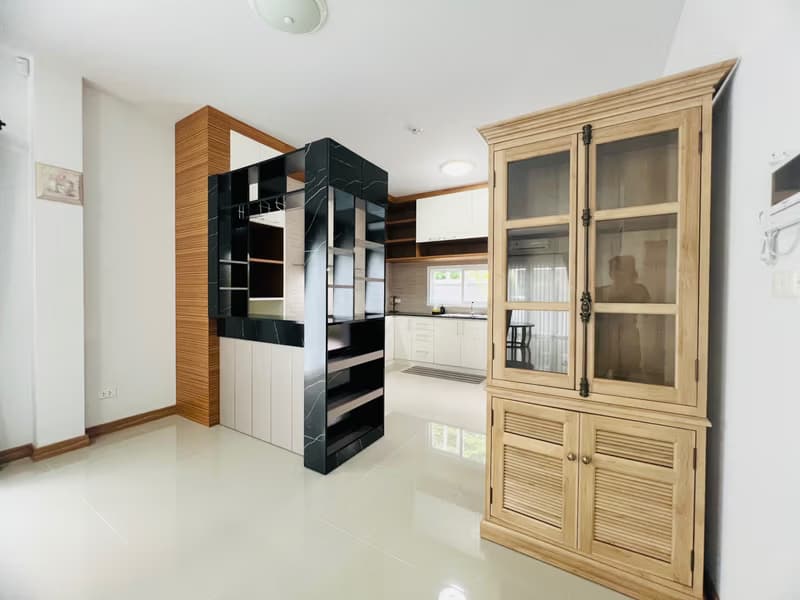 4 Bed House for Rent in Hang Dong