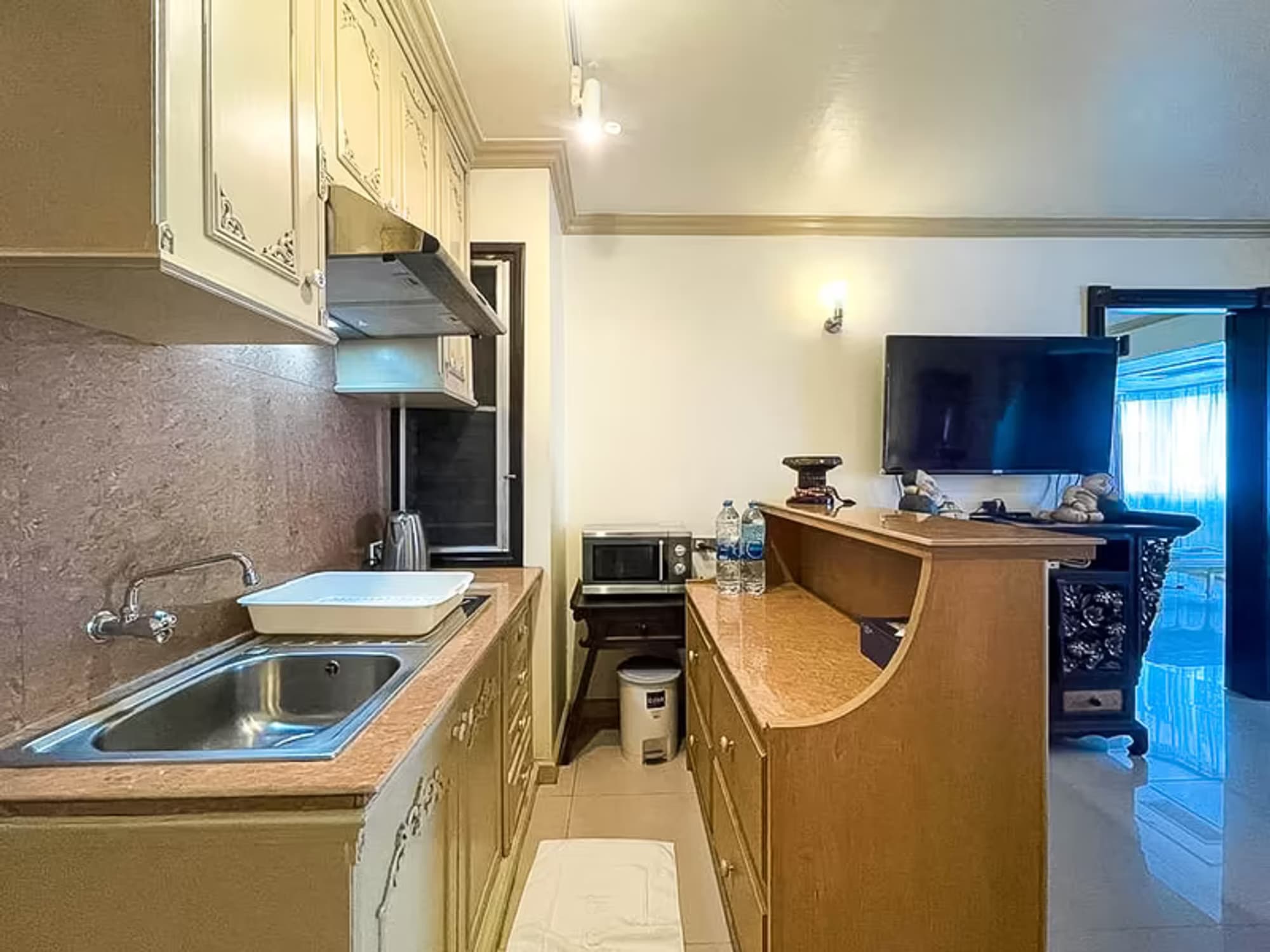 2 Bedroom Condo - Image 10