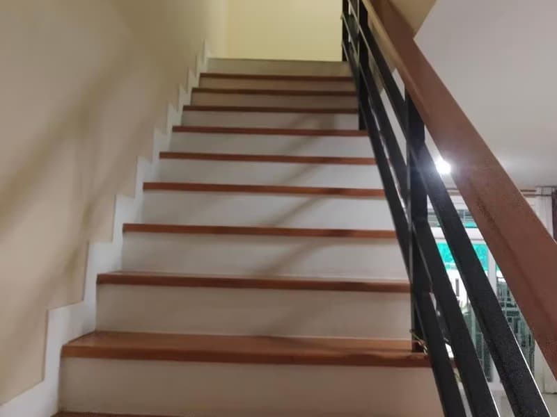 4 Bed Townhouse for Rent in Mueang Chiang Mai