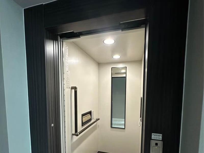 4 Bed House for Rent in Saphan Sung