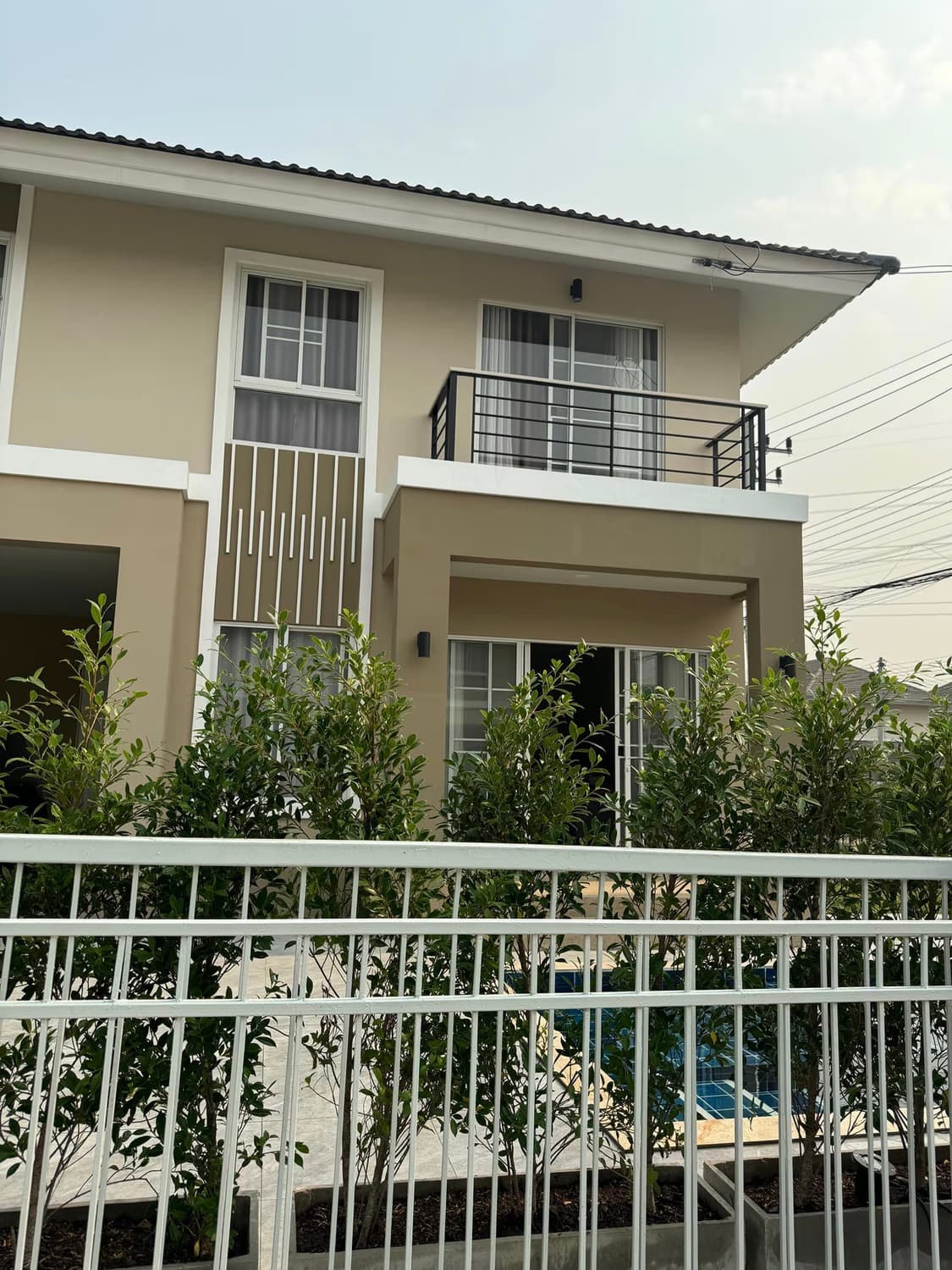 4 Bed House for Rent in San Kamphaeng - Image 6