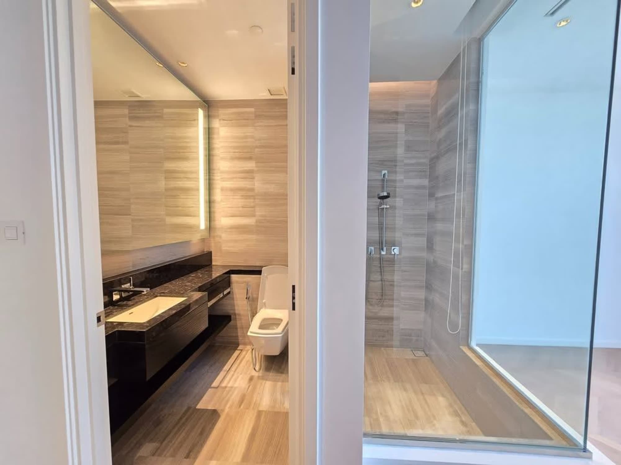 2 Bed Condo for Rent in Sathon - Image 14