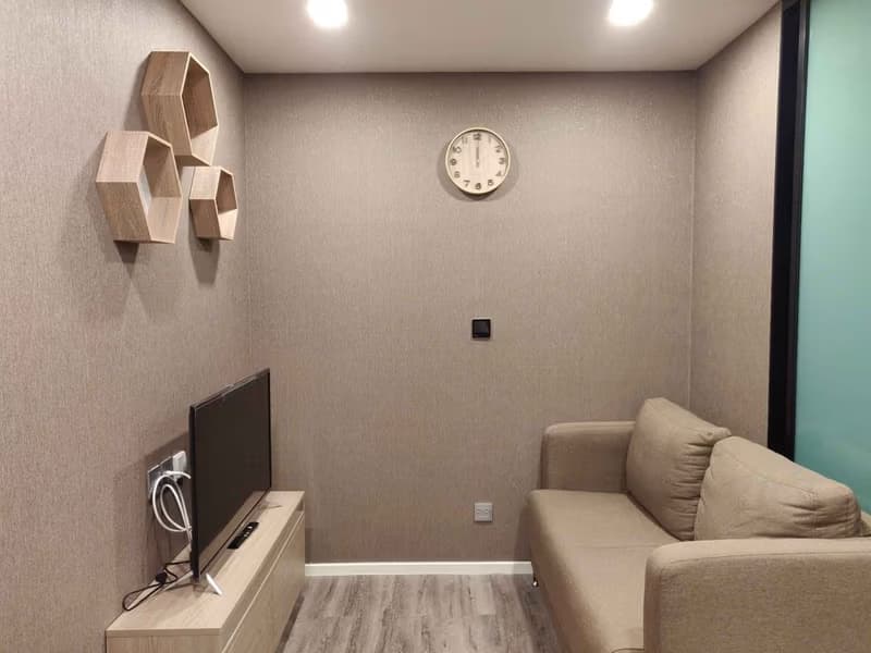 2 Bed Condo for Rent and Sale in Huai Khwang