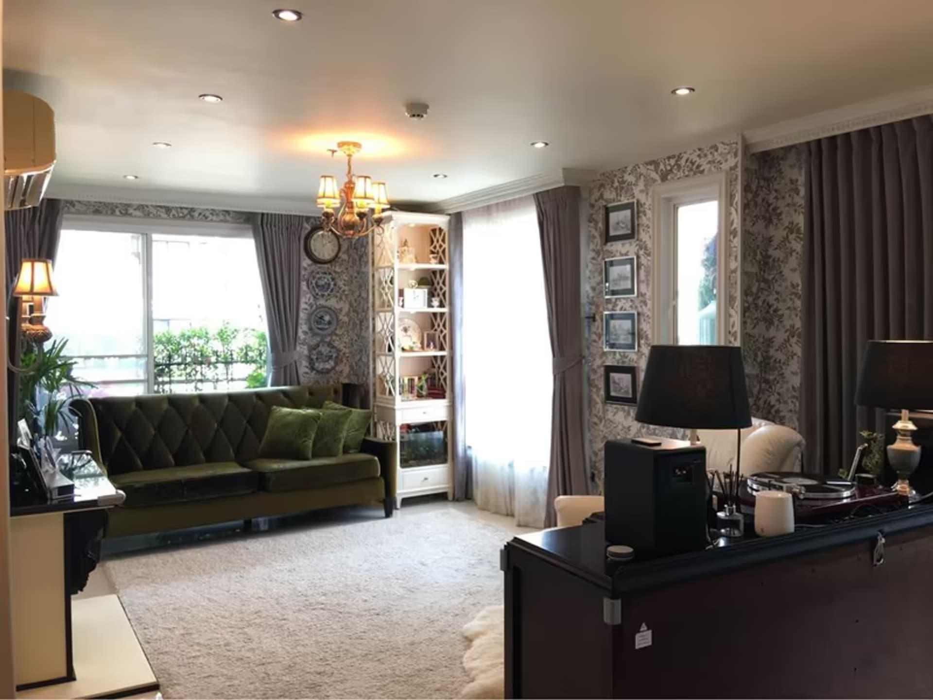 Condo for Sale at Serene Place Sukhumvit 24 - Image 1