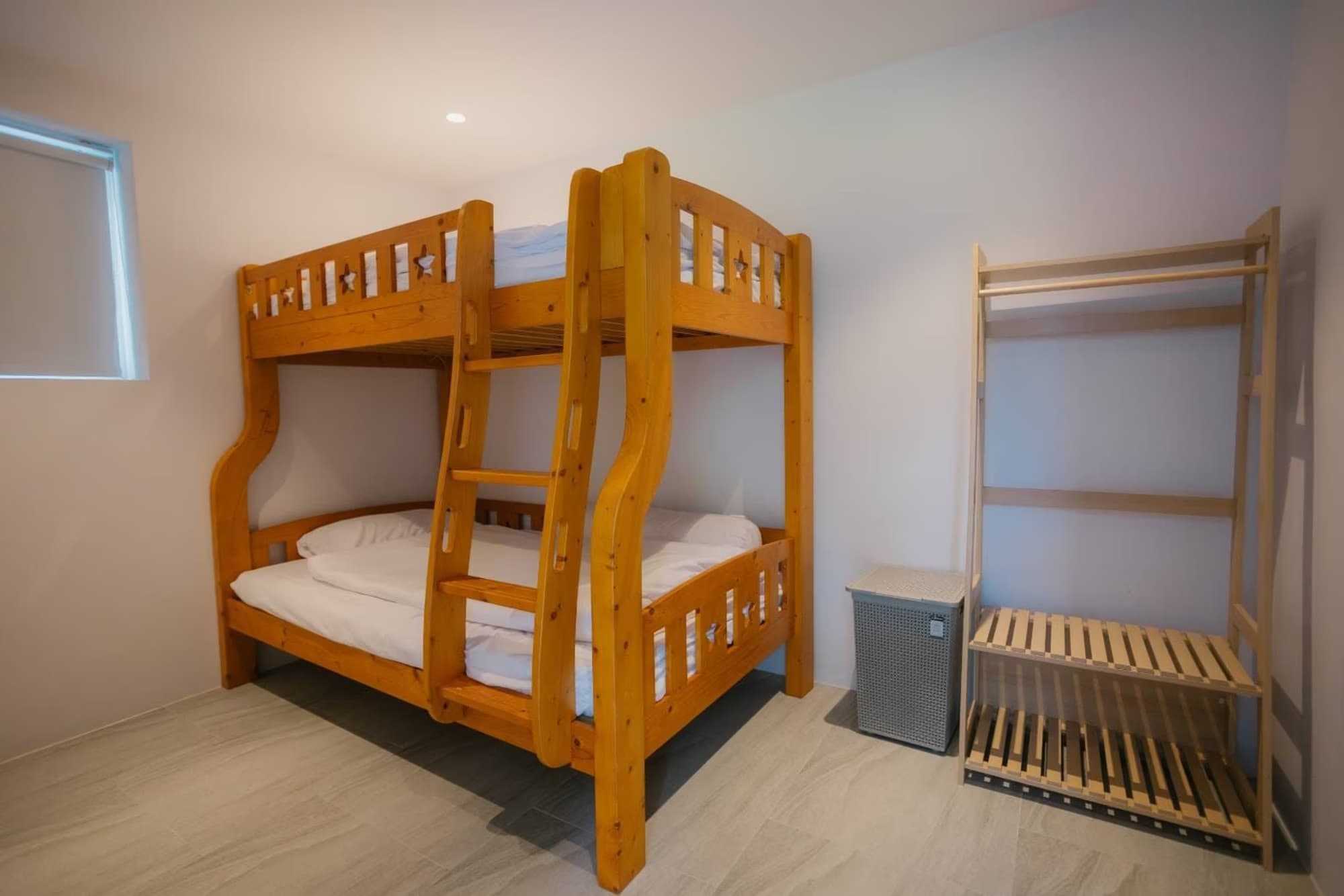 5 Bed House for Rent and Sale in San Sai - Image 14