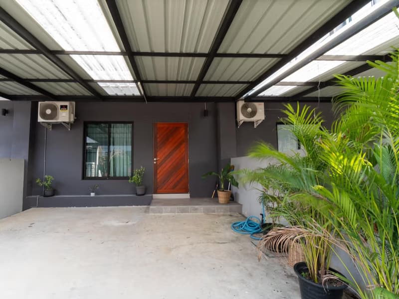 3 Bed Townhouse for Rent and Sale in Mueang Chiang Mai