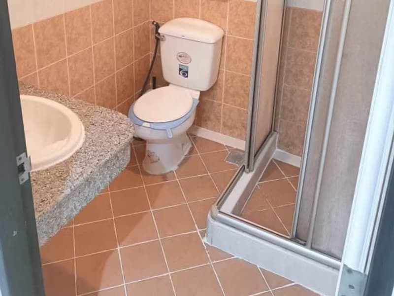2 Bed Condo for Rent in Huai Khwang