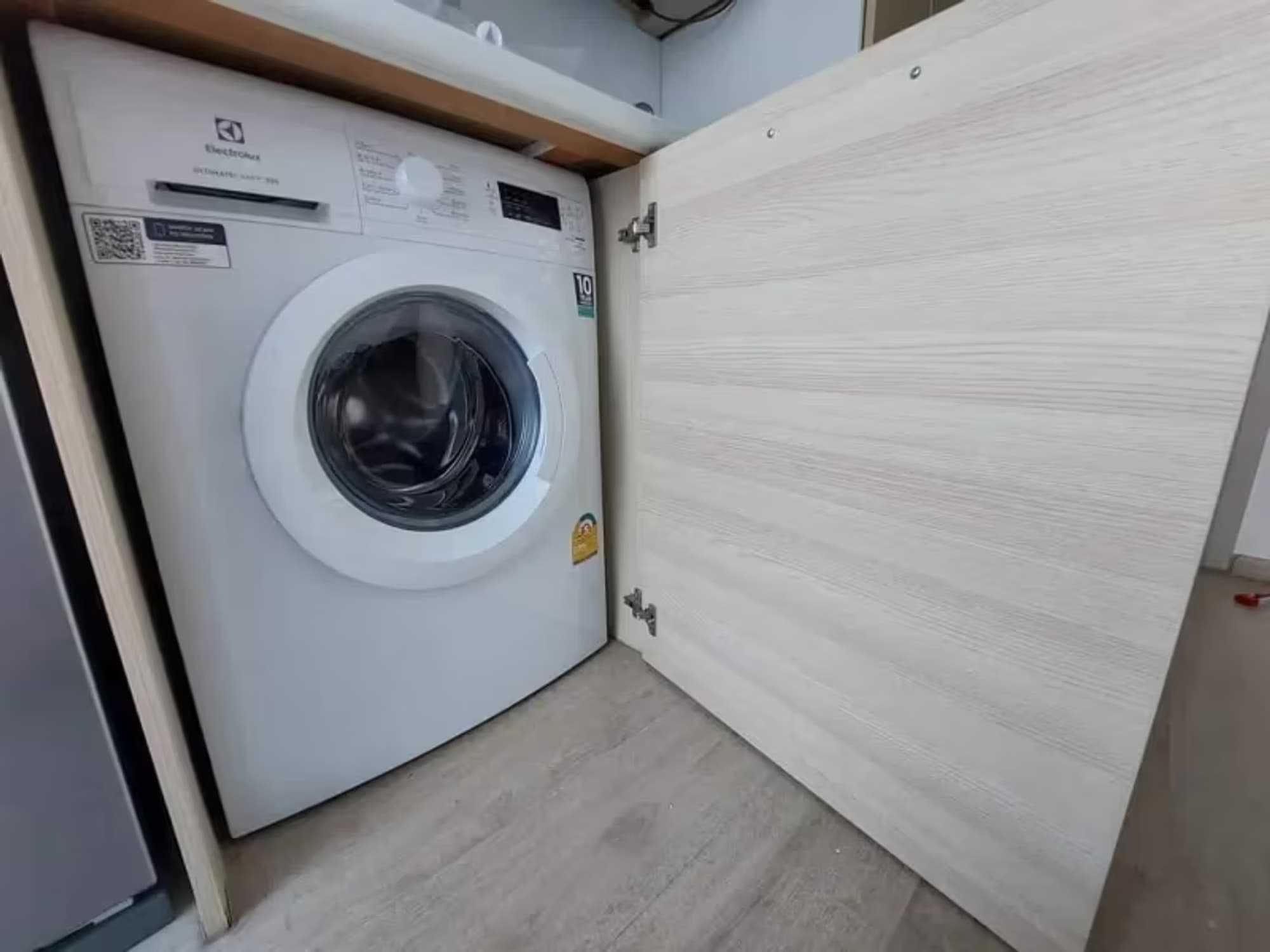  - Image 6