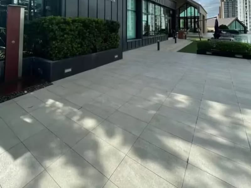 1 Bedroom Condo