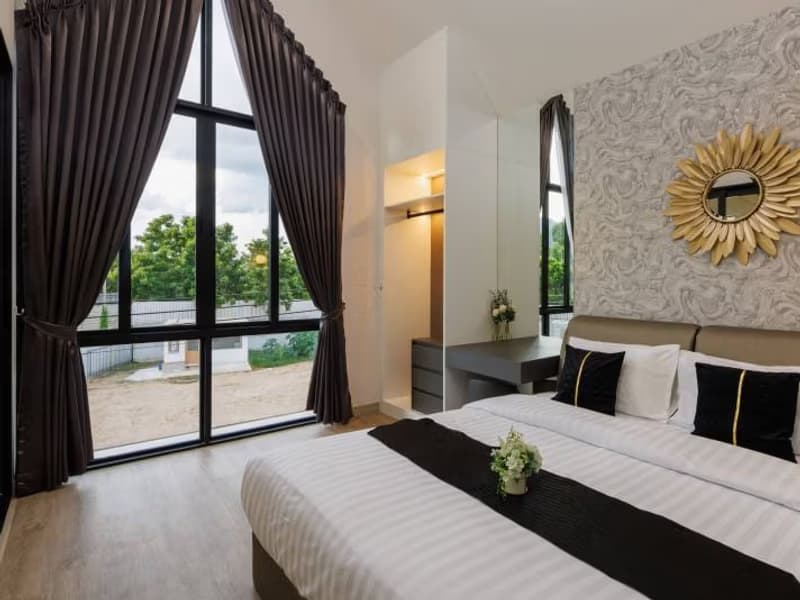 4 Bed House for Rent and Sale in Mueang Chiang Mai