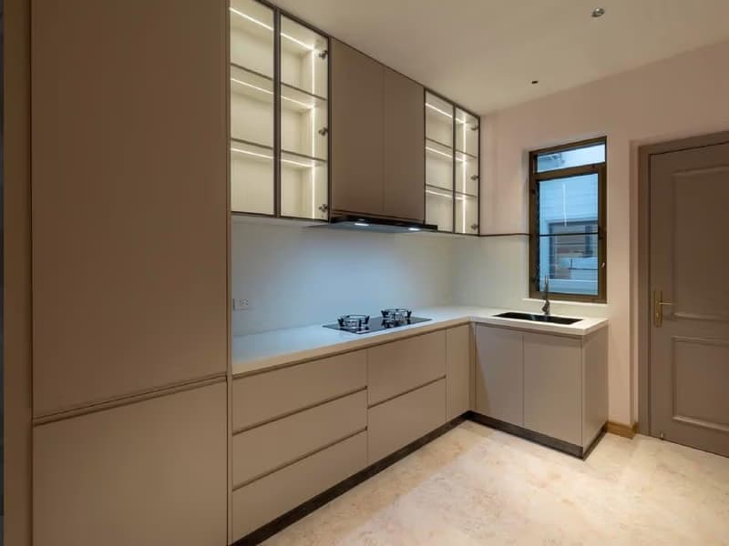 5 Bed House for Sale in Saraphi District