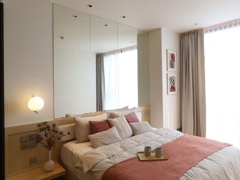 1 Bedroom Condo