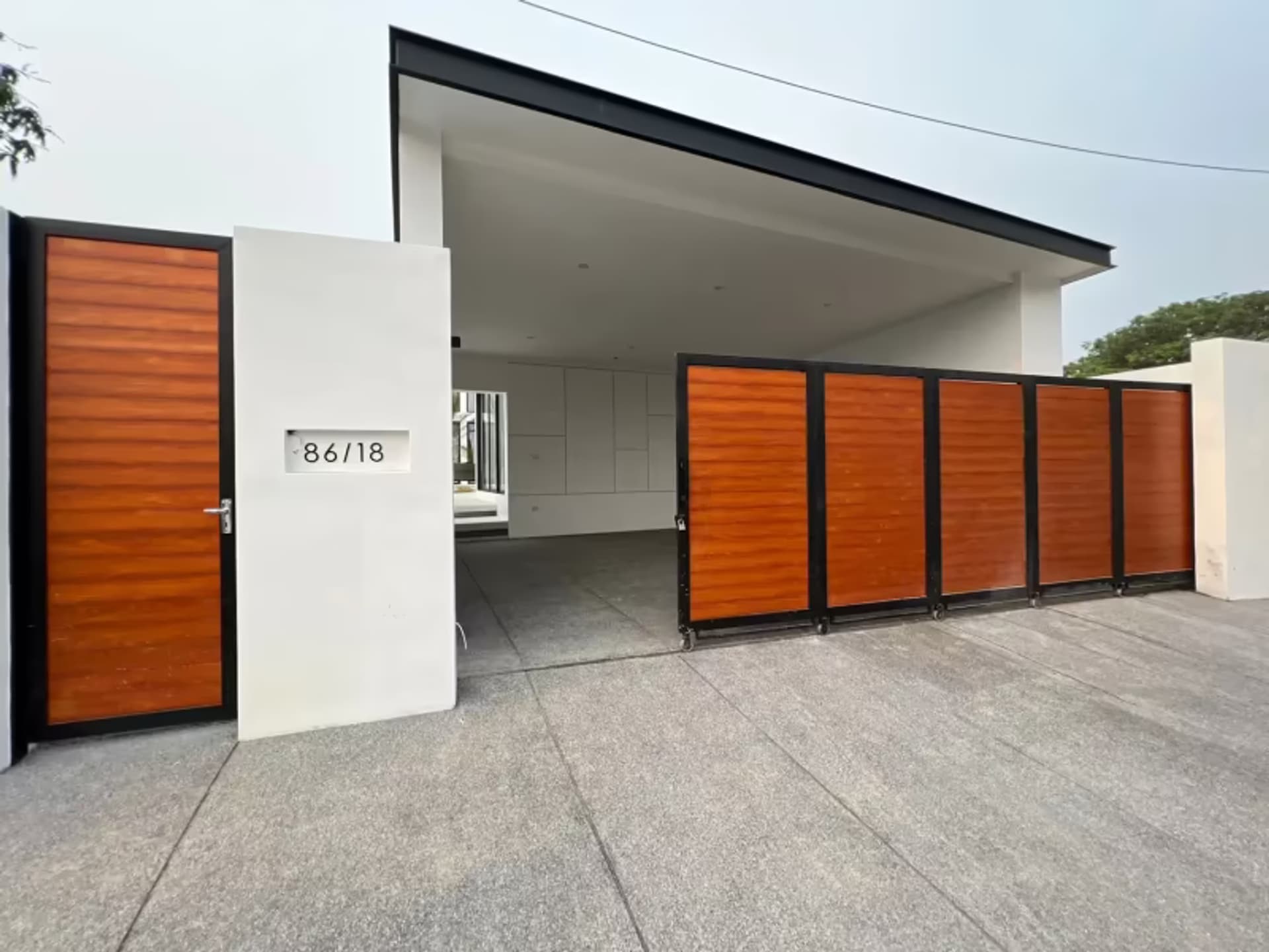 3 Bedroom House - Image 8