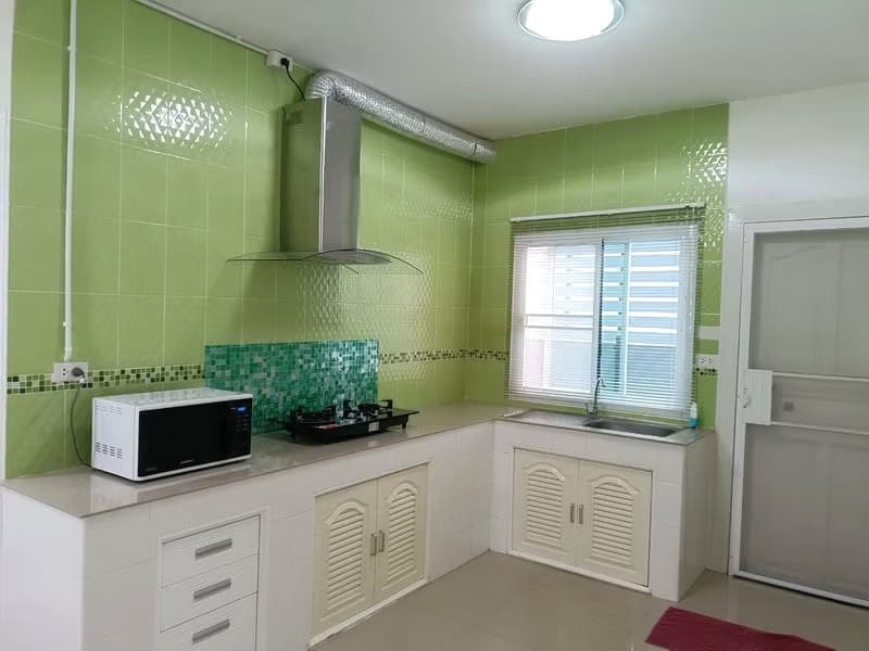 3 Bed Townhouse for Rent in Mueang Chiang Mai