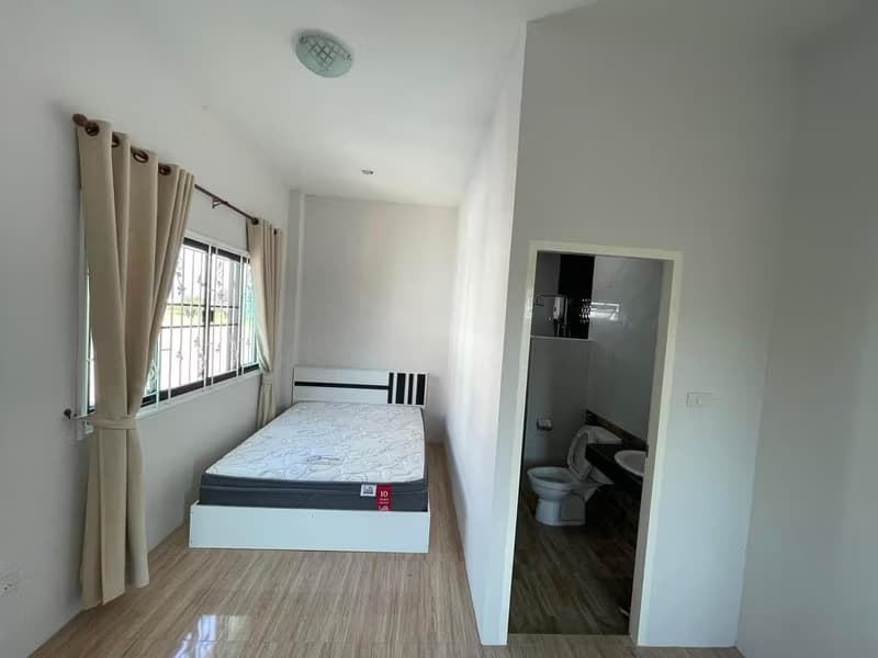 3 Bed House for Rent in undefined