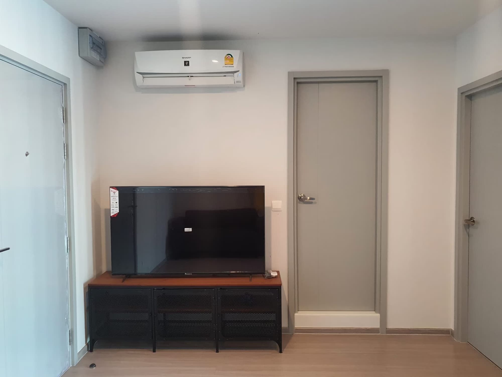 1 Bedroom Condo - Image 6