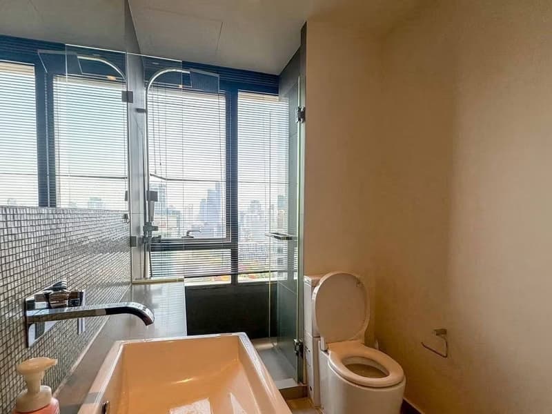 2 Bed Condo for Sale in Watthana