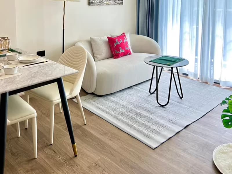 1 Bedroom Condo