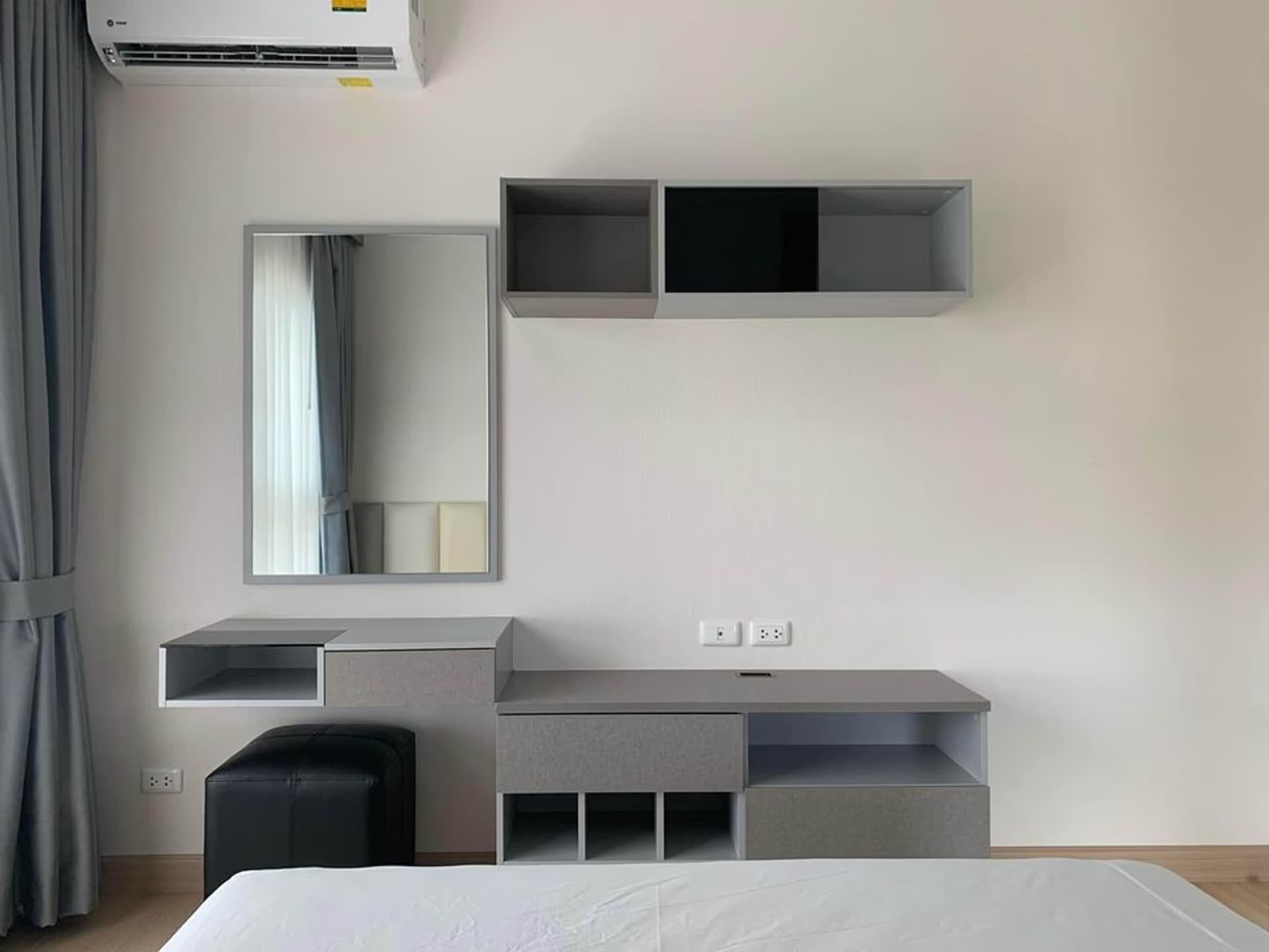  - Image 3