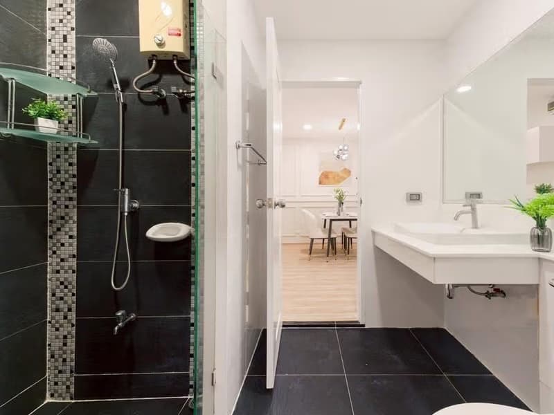 1 Bed Condo for Sale in Watthana