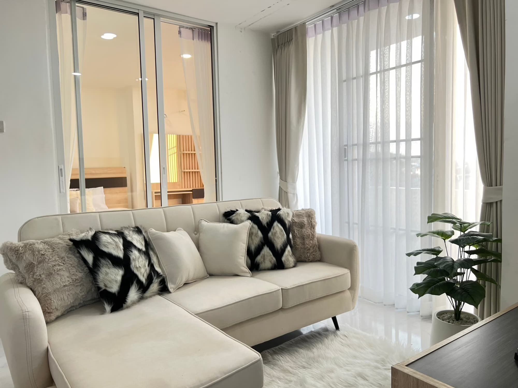 2 Bed Condo for Sale in Mueang Chiang Mai - Image 5
