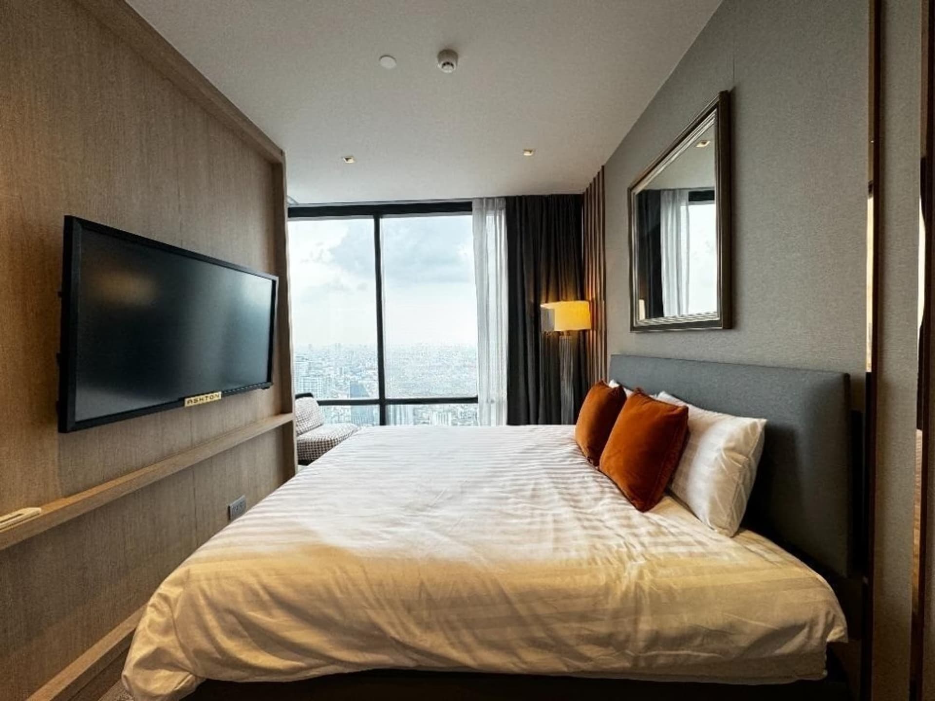2 ห้องนอน คอนโด สำหรับ จำหน่าย ใน Bang Rak - Image 8