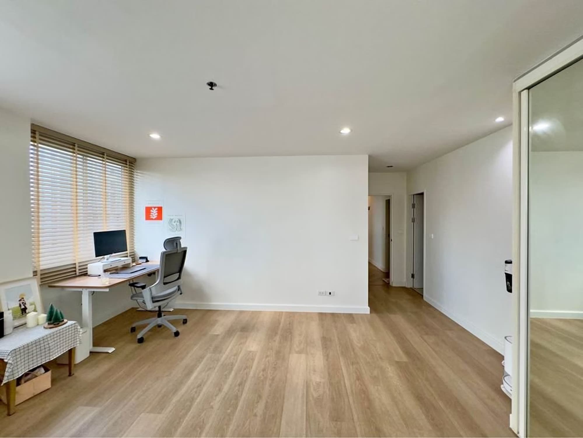 2 Bed Condo for Sale  Near Surasak BTS - Image 5