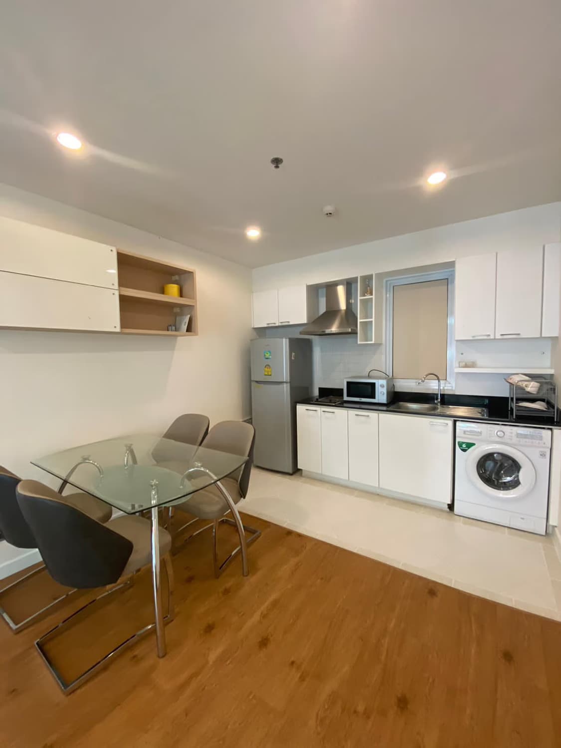 Condo for Rent at Baan Siri Silom - Image 3