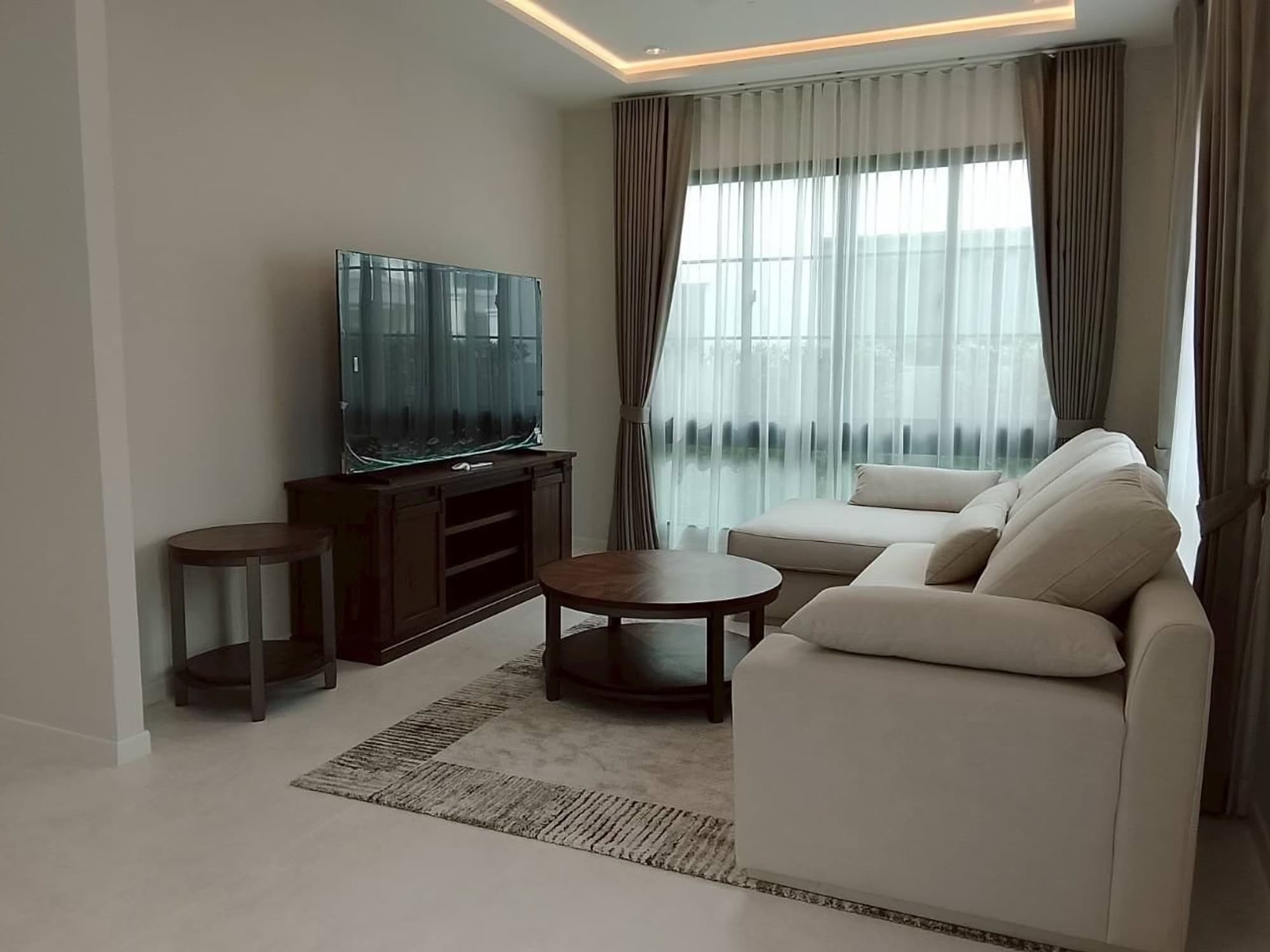 4 ห้องนอน บ้าน สำหรับ ขายและจำหน่าย ใน Bang Phli - Image 2