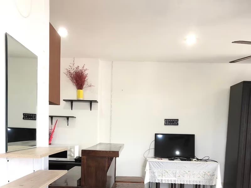 Condo for Sale at Riverside condominium