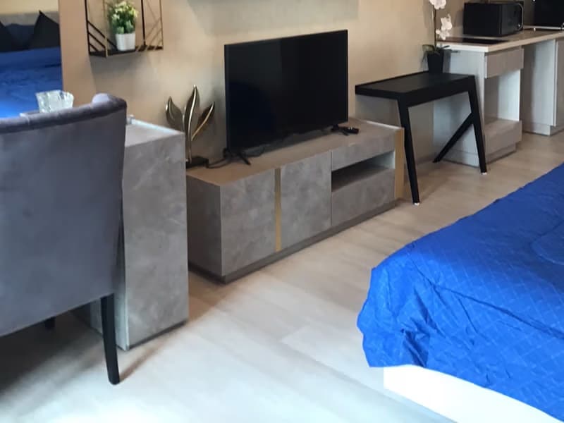 Studio Condo for Rent and Sale in undefined