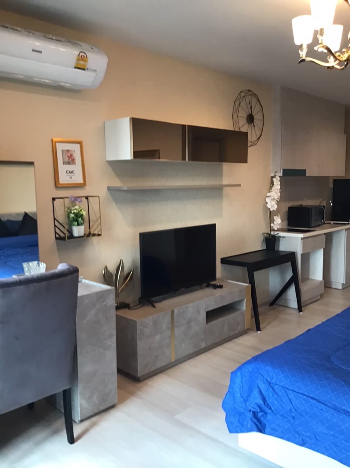 Studio Condo for Rent and Sale in undefined - Image 1