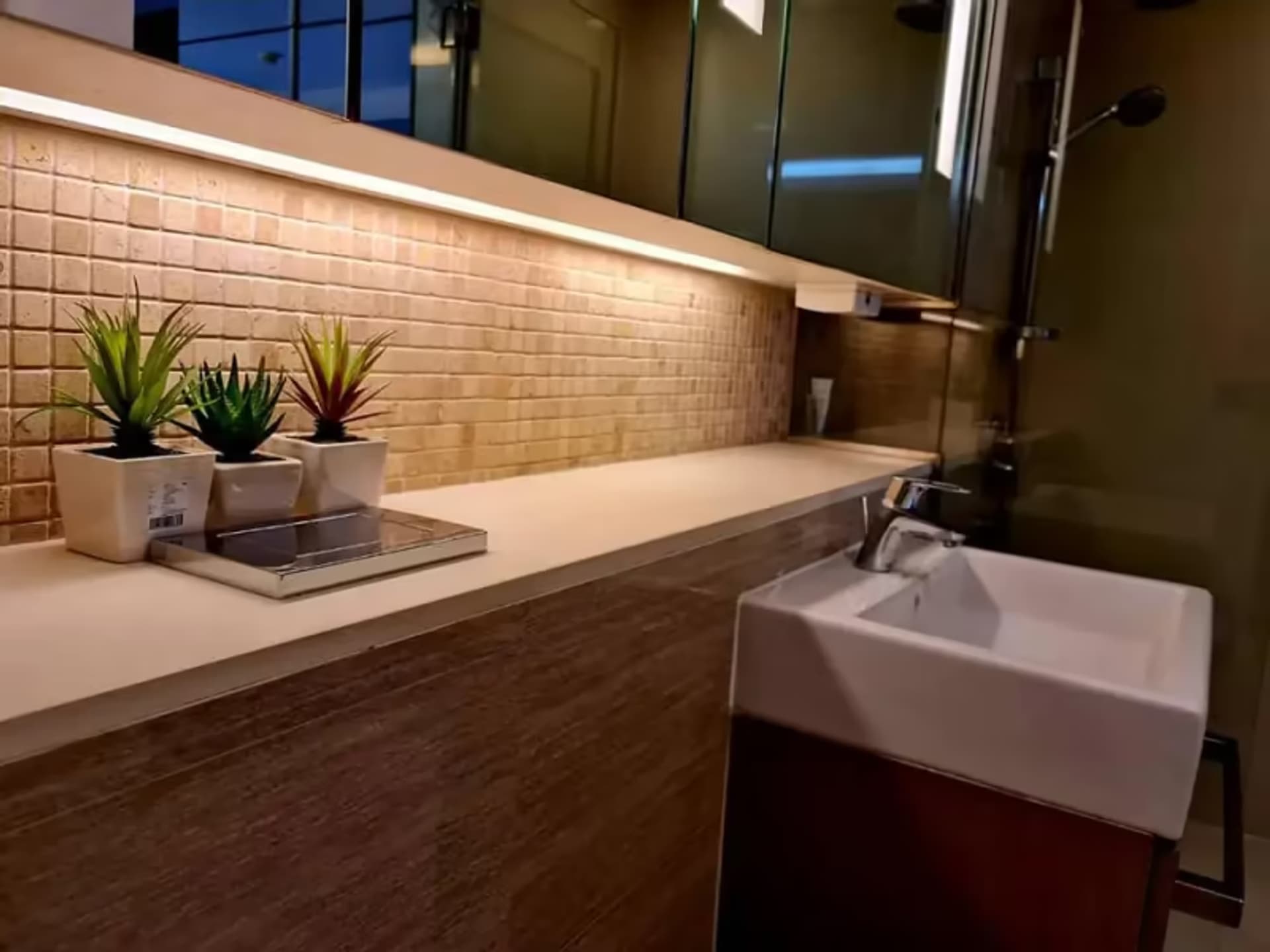 Condo for Rent at MODE Sukhumvit 61 - Image 12