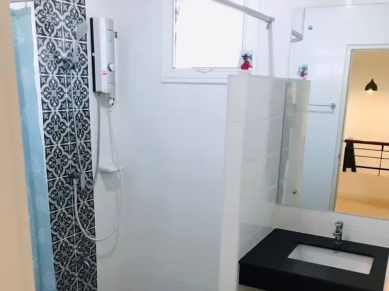 3 Bed House for Rent in Saraphi