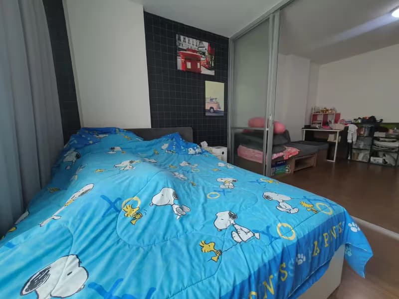 1 Bedroom Condo
