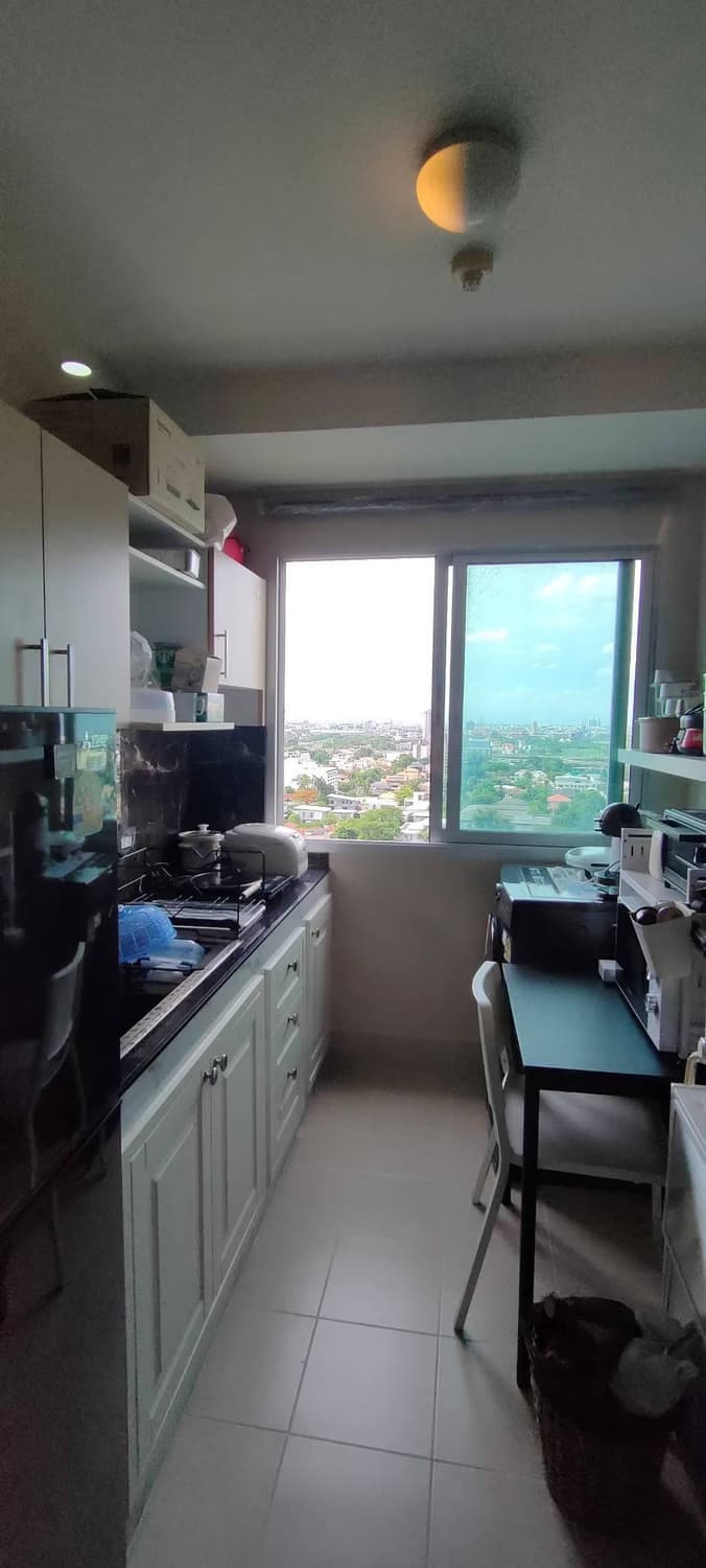 1 ห้องนอน คอนโด สำหรับ ขาย ใน Huai Khwang - Image 4