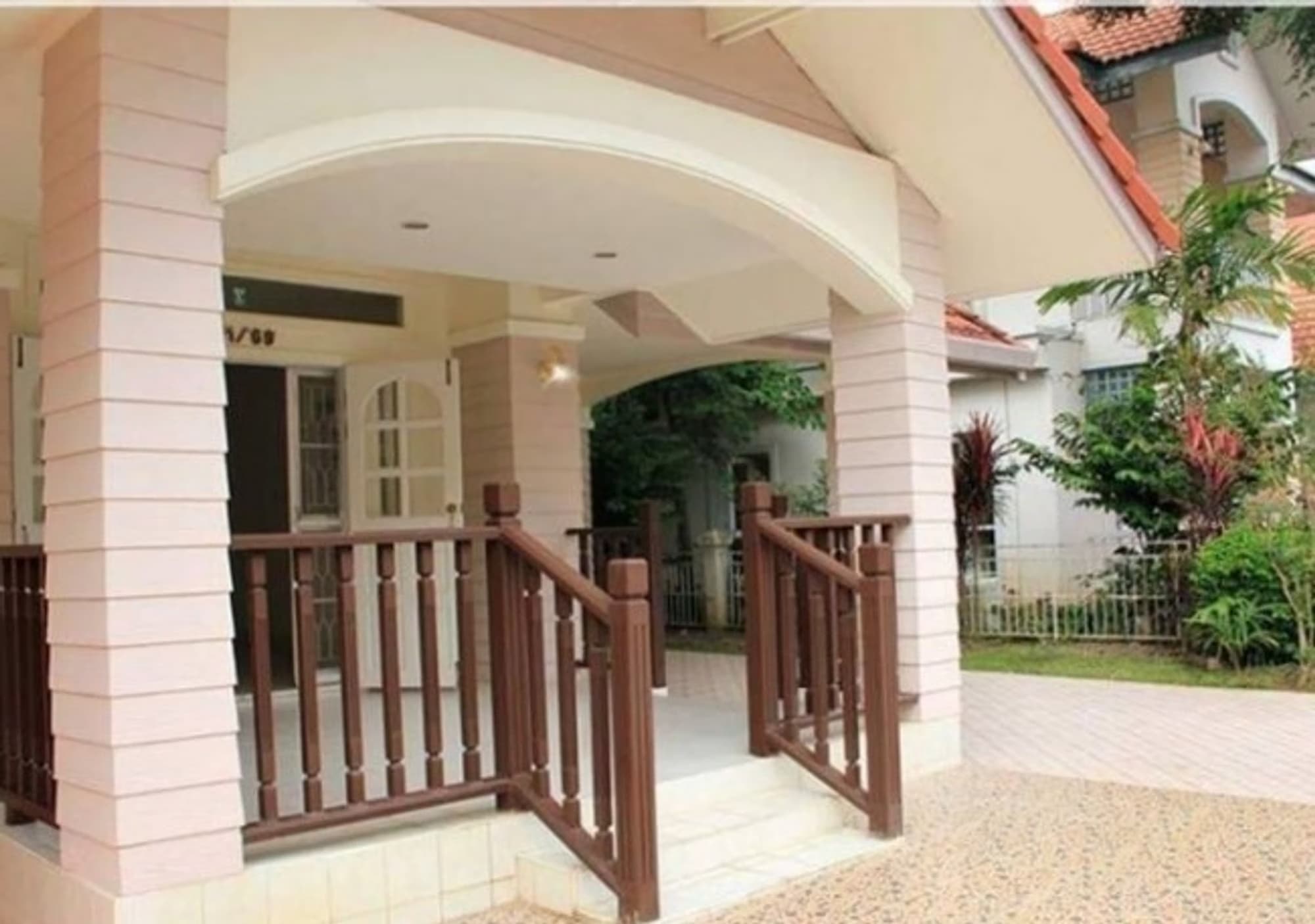 4 ห้องนอน บ้าน สำหรับ ขาย ใน หางดง - Image 1