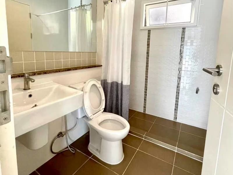 4 Bed House for Rent and Sale in Mueang Chiang Mai