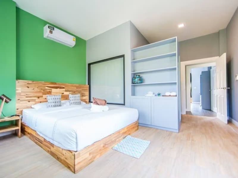 6 Bed House for Rent and Sale in Hang Dong District