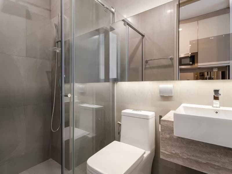 1 Bed Condo for Rent and Sale  Near Phaya Thai BTS